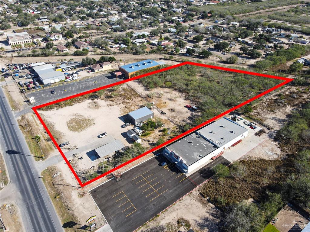 6812 North La Homa Road Mission, TX 78574 - Photo 2 of 6 an aerial view of a tennis court