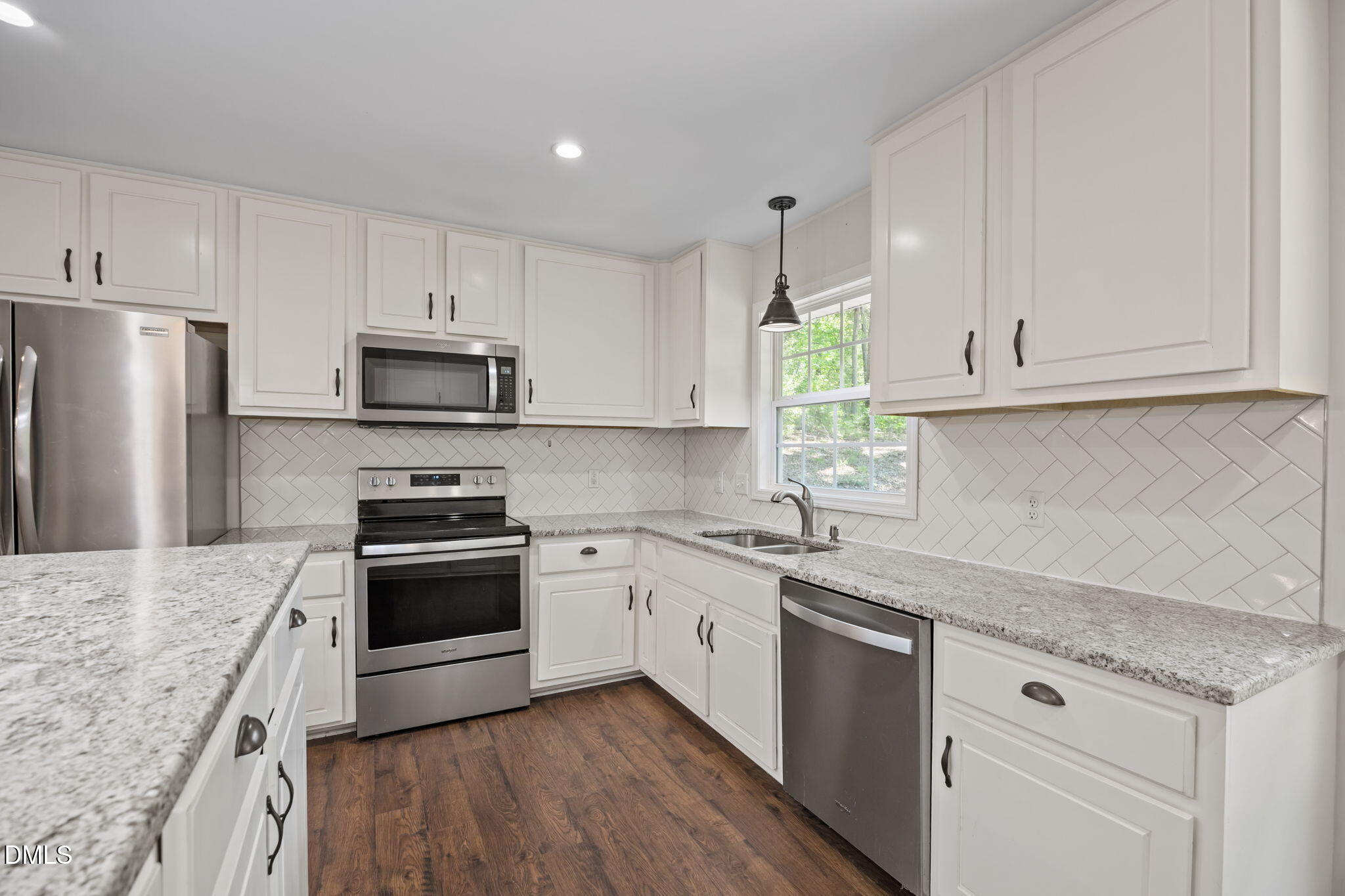 1818 Rye Road Sanford, NC 27332 - Photo 5 of 62 Kitchen
