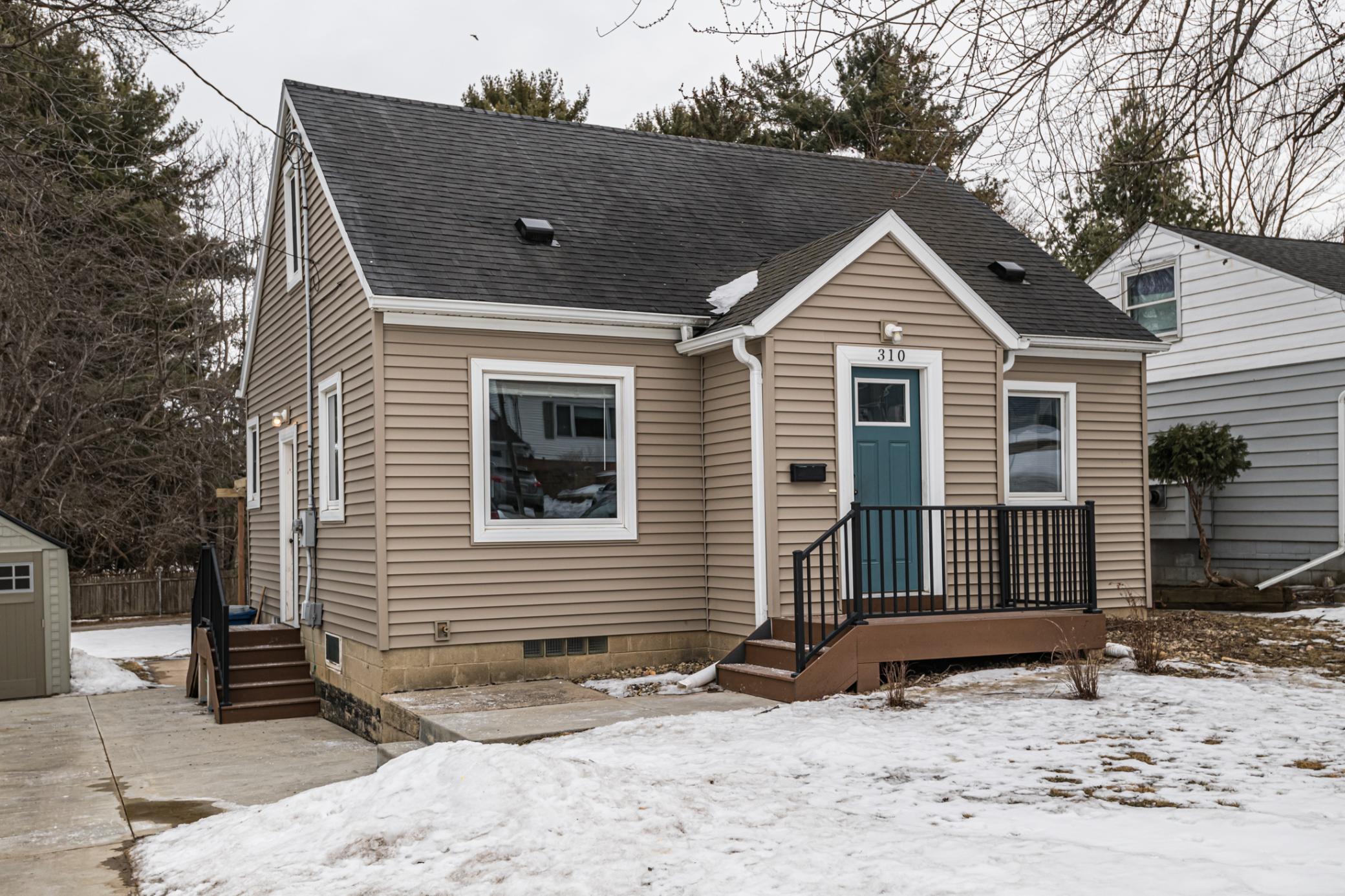 310 21st Avenue Southwest Rochester, MN 55902 - Photo 1 of 1