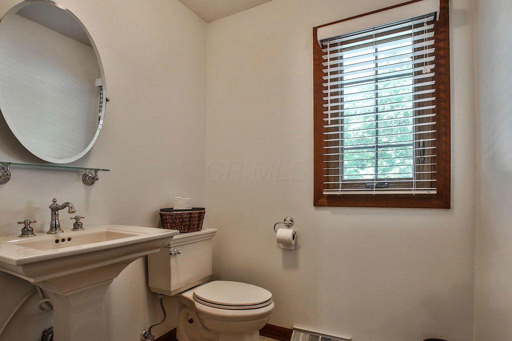 4773 Stringtown Road Northwest Lancaster, OH 43130 - Photo 20 of 44