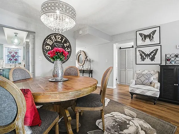 $295,000 | 601 North Mc Donald Street, Unit 109, Mount Dora, FL 32757