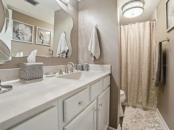 $295,000 | 601 North Mc Donald Street, Unit 109, Mount Dora, FL 32757