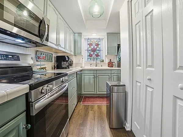 $295,000 | 601 North Mc Donald Street, Unit 109, Mount Dora, FL 32757