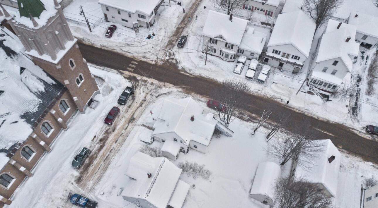 201 Knox Street Rumford, ME 04276 - Photo 36 of 38 IMG_2047