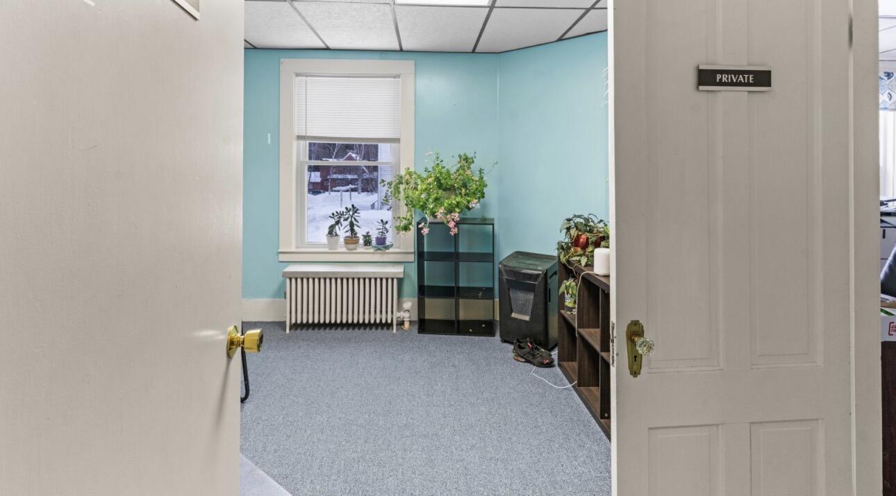 201 Knox Street Rumford, ME 04276 - Photo 6 of 38 IMG_2062