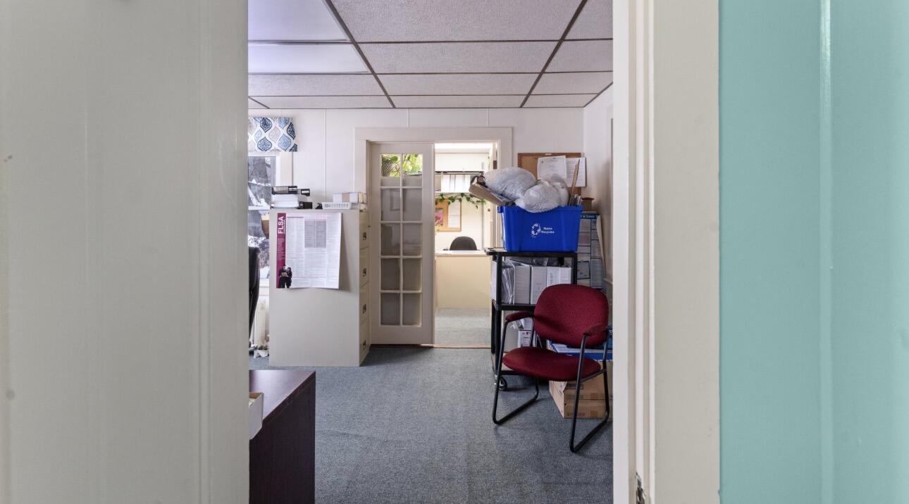 201 Knox Street Rumford, ME 04276 - Photo 8 of 38 IMG_2064