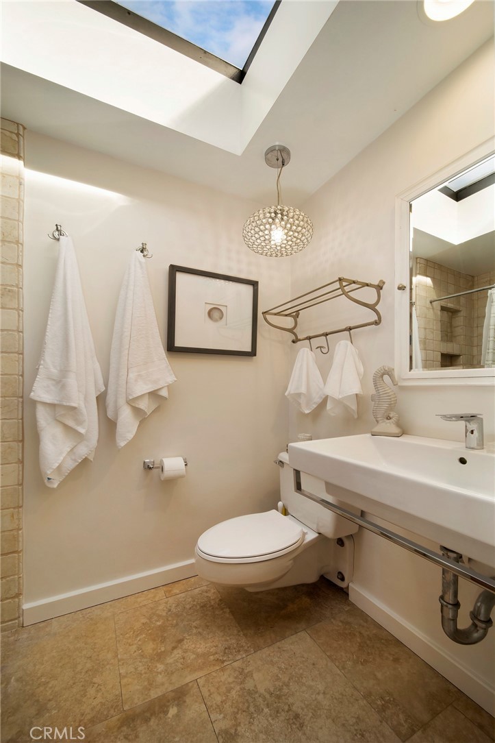 608 Via Promontorio San Clemente, CA 92672 - Photo 25 of 48 En Suite 1