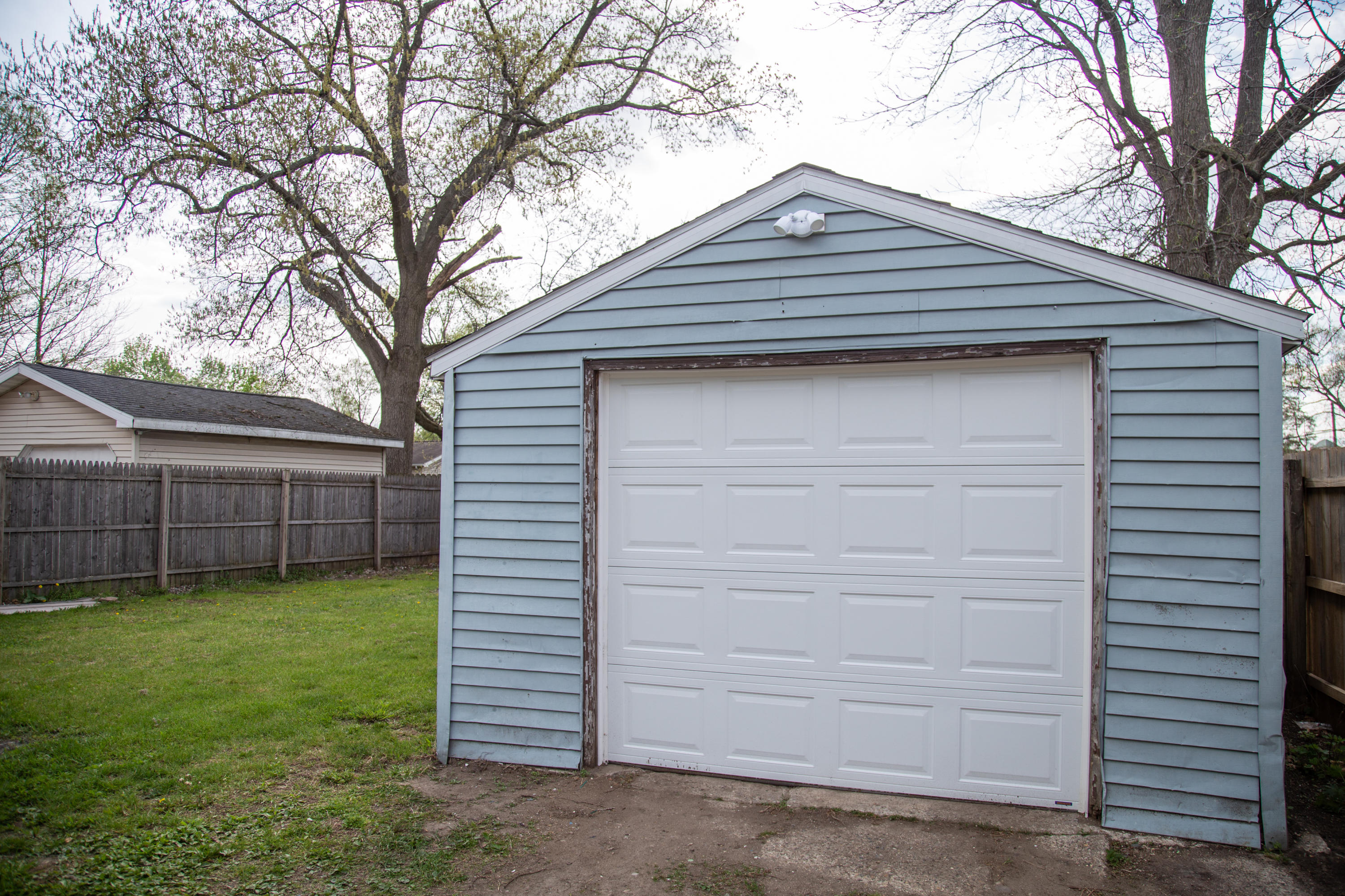 1319 Wayside Road Kalamazoo, MI 49048 - Photo 16 of 16 IMG_0649-35