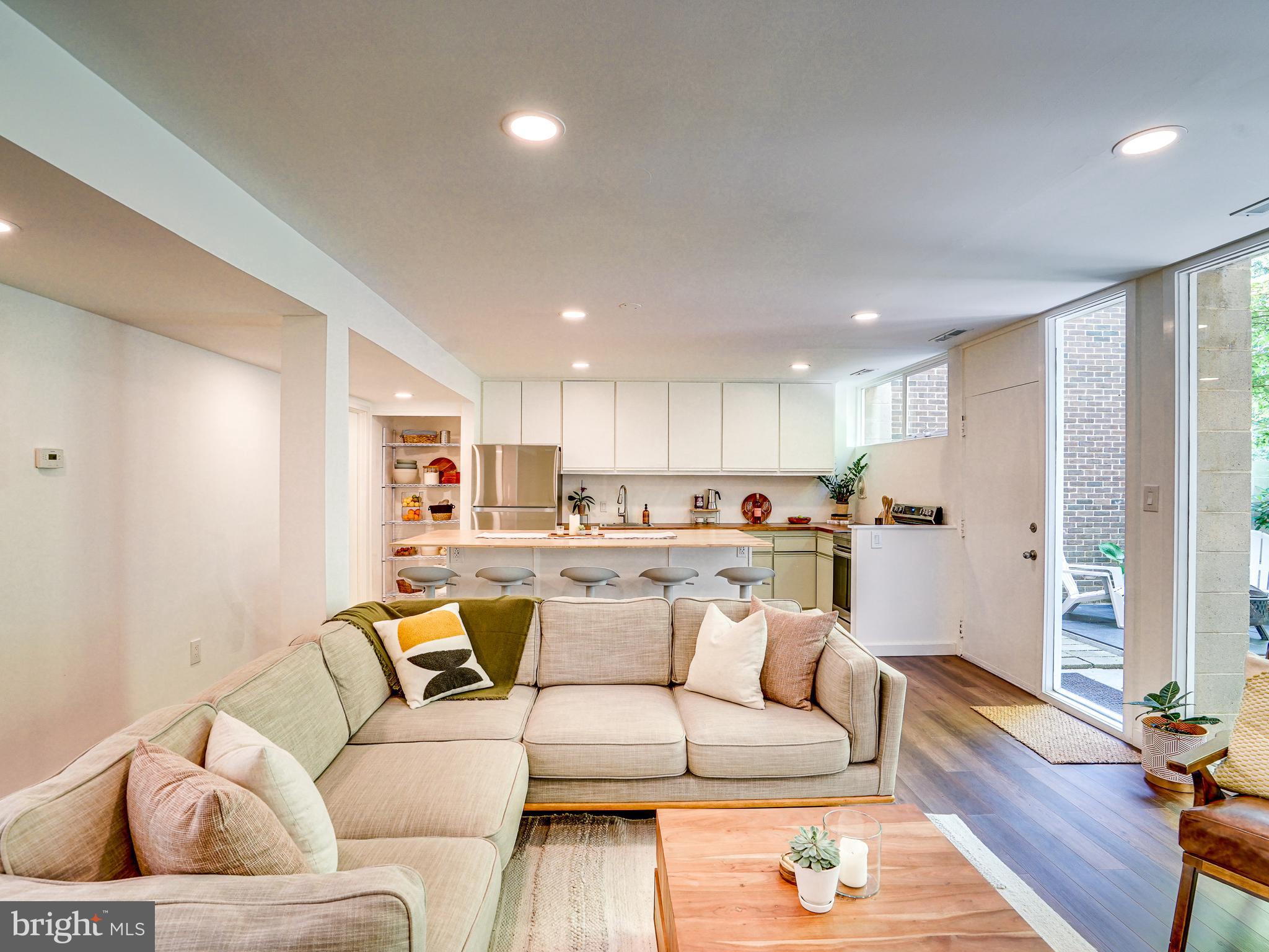 11513 Maple Ridge Road Reston, VA 20190 - Photo 14 of 51 Gallery Image 14