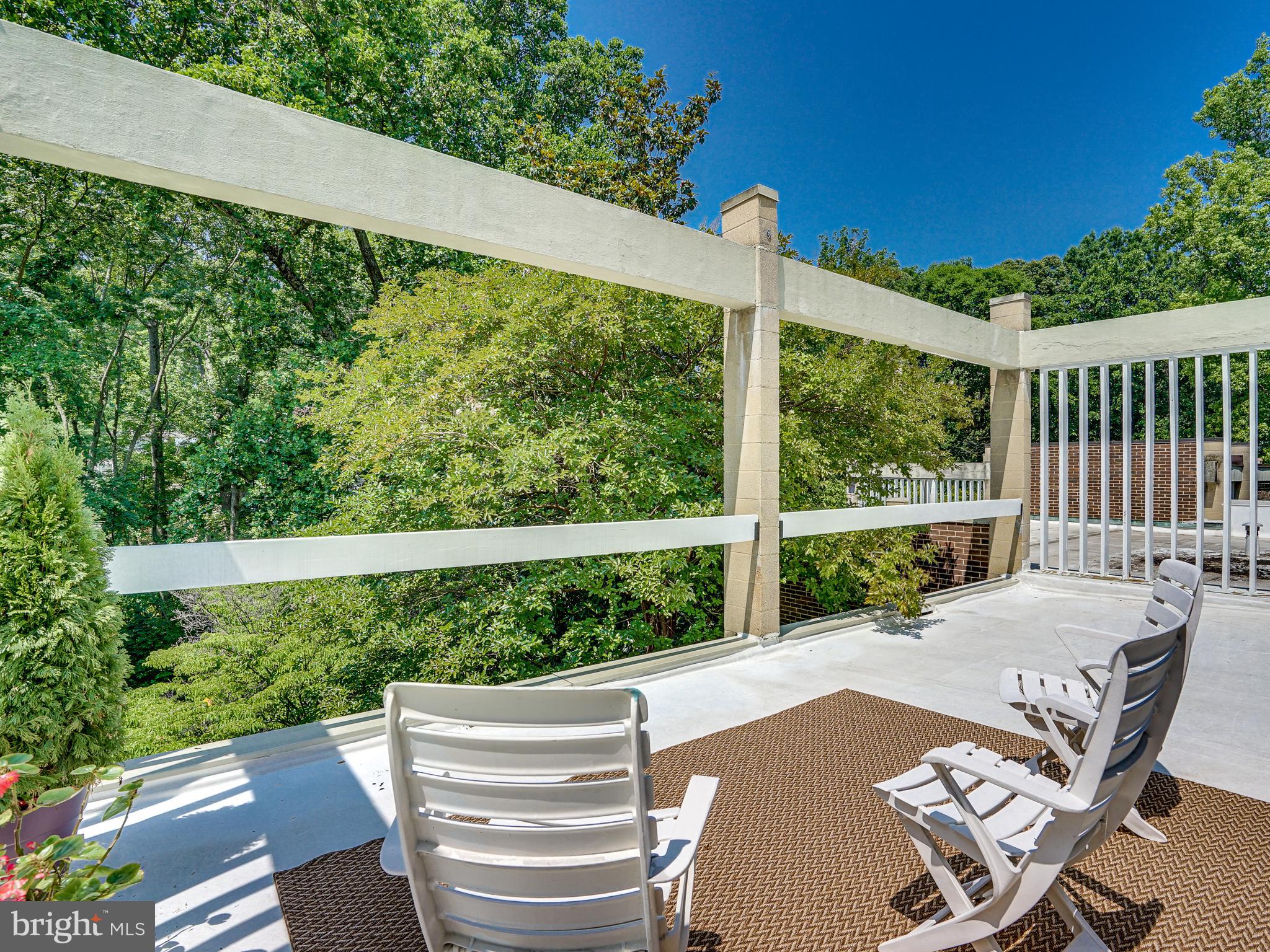 11513 Maple Ridge Road Reston, VA 20190 - Photo 36 of 51 Gallery Image 36