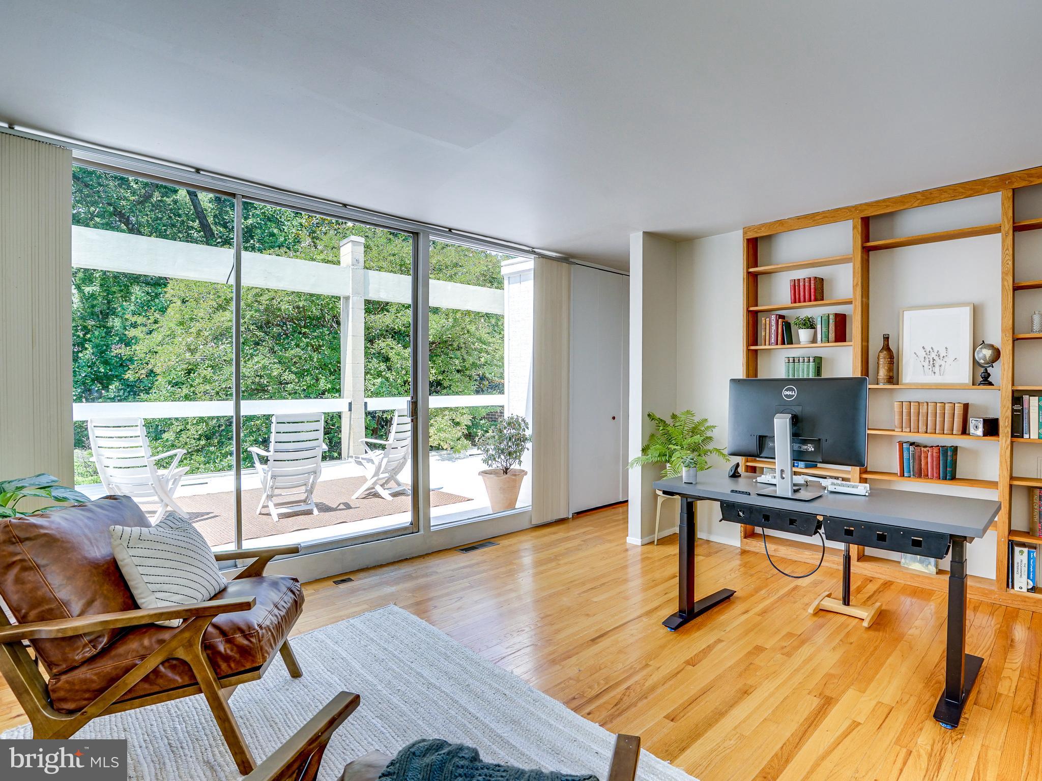 11513 Maple Ridge Road Reston, VA 20190 - Photo 41 of 51 Gallery Image 41