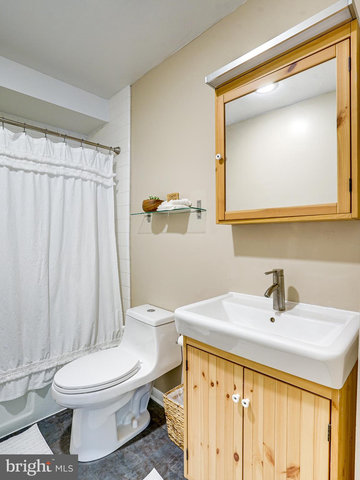 11513 Maple Ridge Road Reston, VA 20190 - Photo 43 of 51 Gallery Image 43