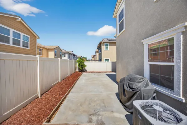 $1,099,999 | 1254 White Oak Court, El Cajon, CA 92020