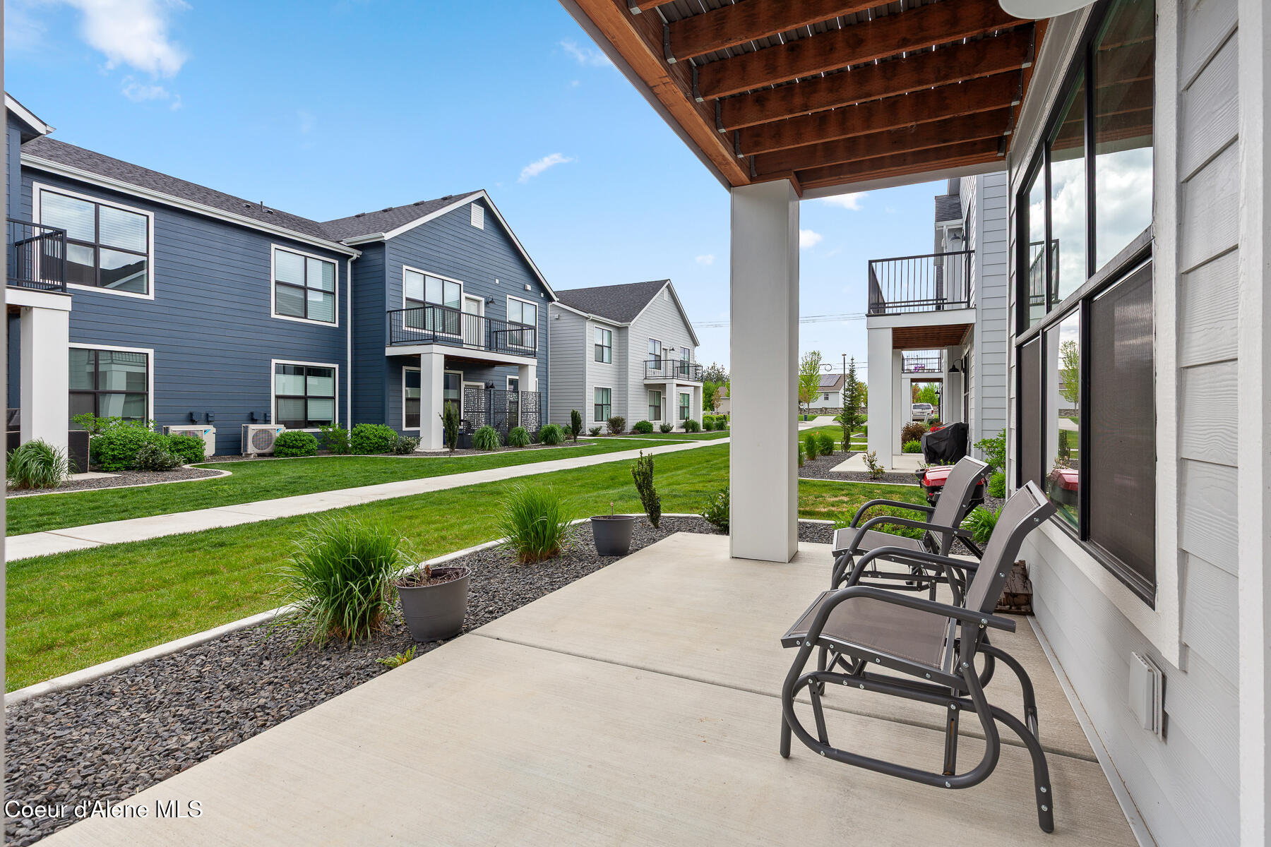 6510 North Atlas Road, Unit 102 Coeur D'Alene, ID 83815 - Photo 21 of 33 Patio