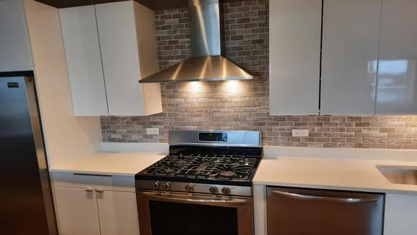 $3,500 | 1101 Dodge Avenue, Unit 203, Evanston, IL 60202