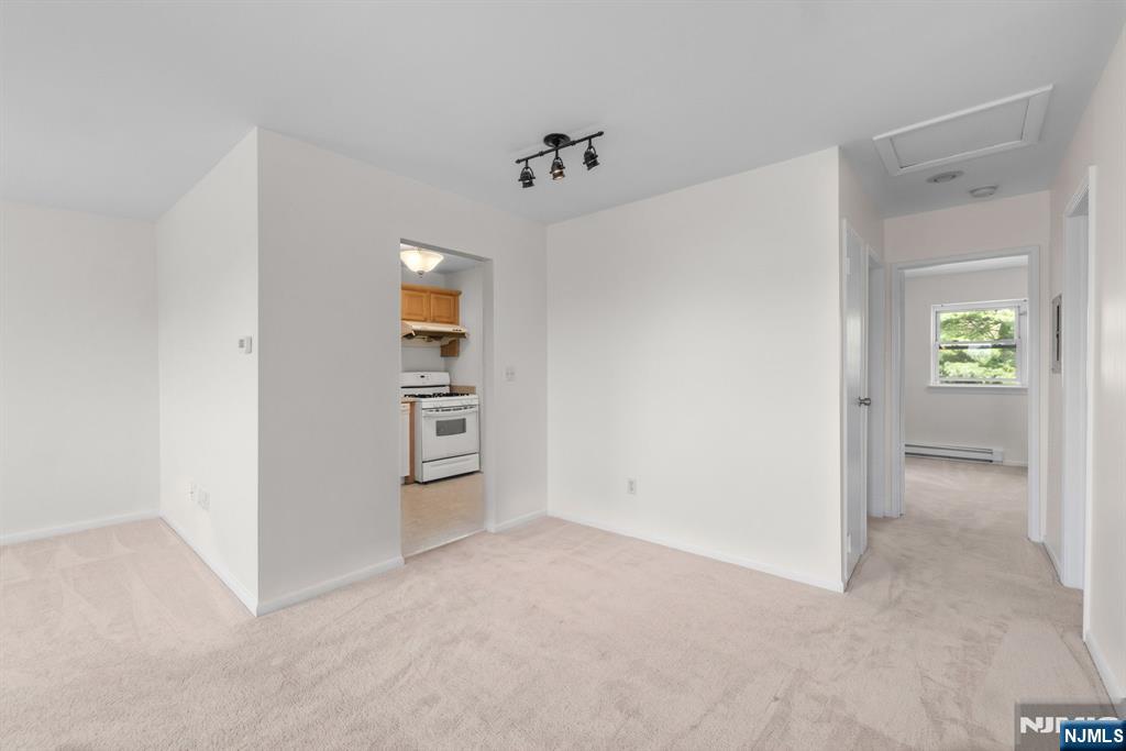 25 River Road, Unit 26 Nutley, NJ 07110 - Photo 9 of 19 Gallery Image 9