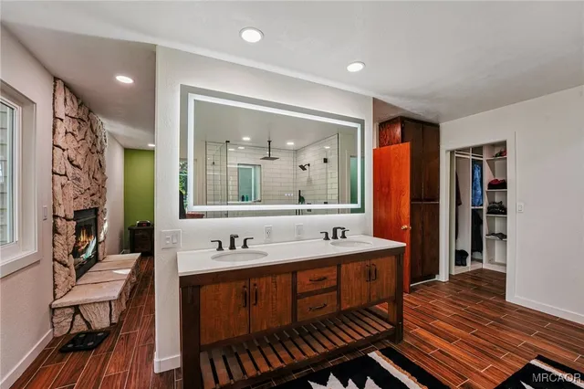 $549,000 | 21520 Peak Circle, Cedarpines Park, CA 92322