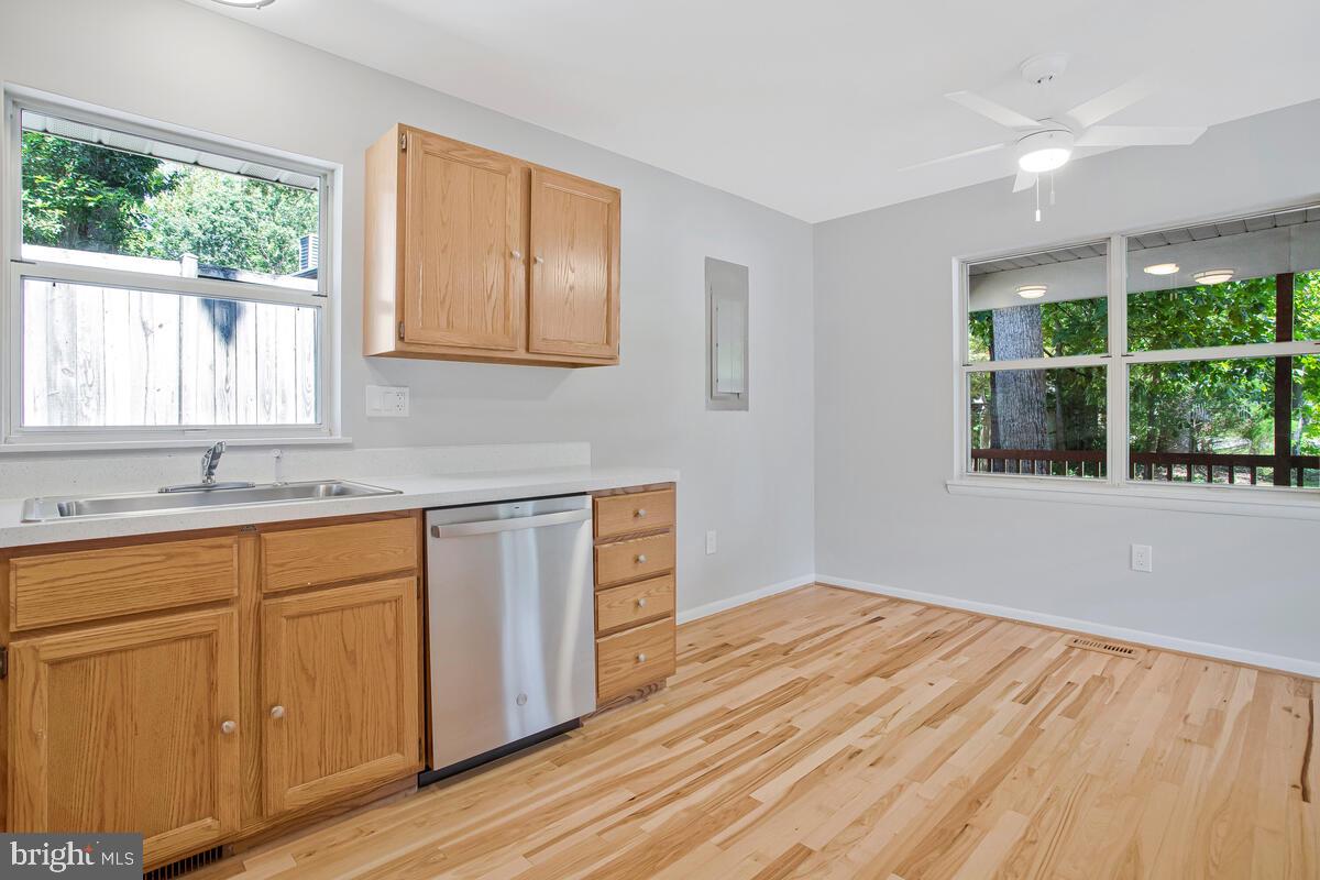 251 Cape St John Road Annapolis, MD 21401 - Photo 27 of 61