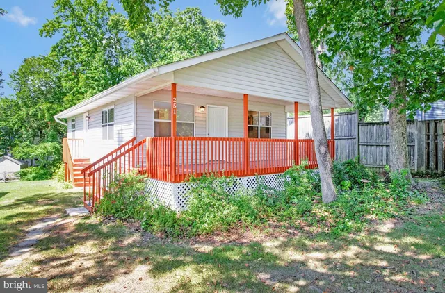 $435,000 | 251 Cape St John Road, Annapolis, MD 21401