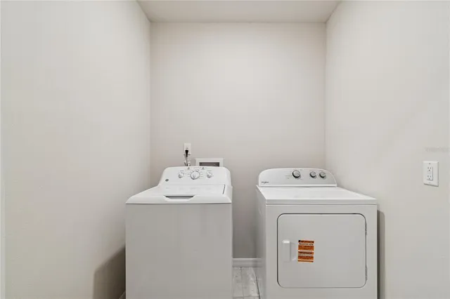 $399,900 | 920 Northwest 253 Drive, Newberry, FL 32669