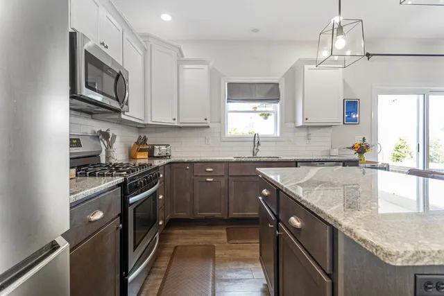 $429,900 | 806 Cole Lane, Mahomet, IL 61853