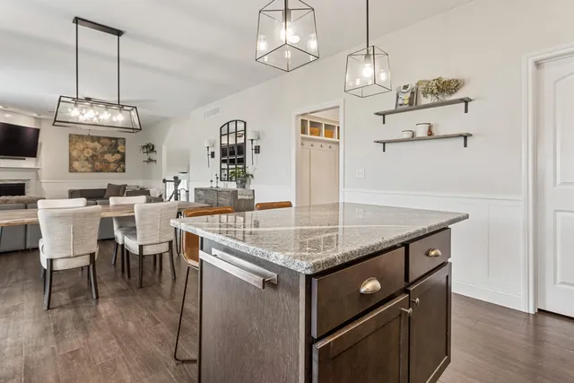 $429,900 | 806 Cole Lane, Mahomet, IL 61853