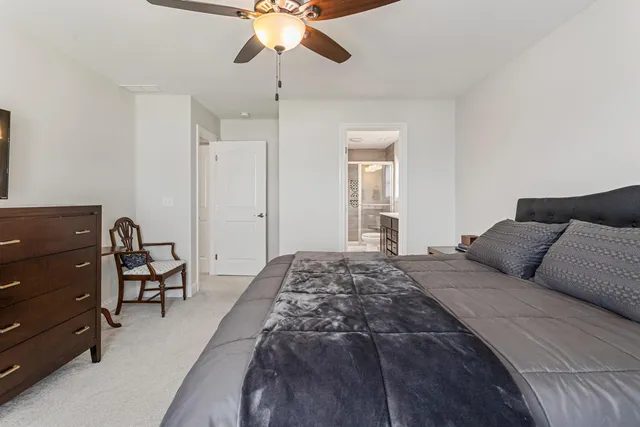 $429,900 | 806 Cole Lane, Mahomet, IL 61853