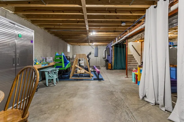 $429,900 | 806 Cole Lane, Mahomet, IL 61853