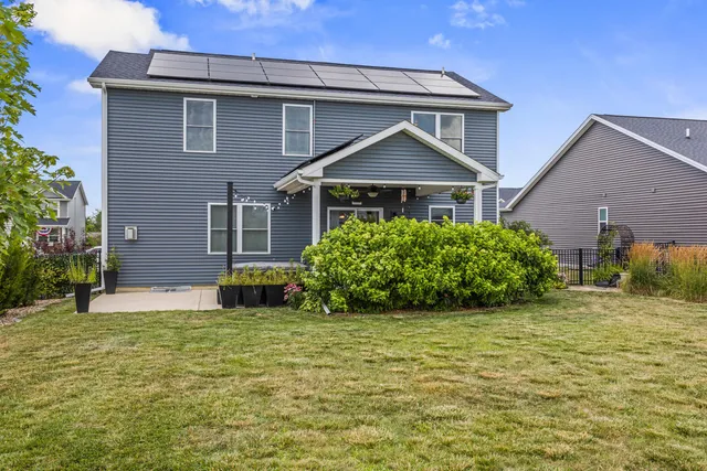 $429,900 | 806 Cole Lane, Mahomet, IL 61853