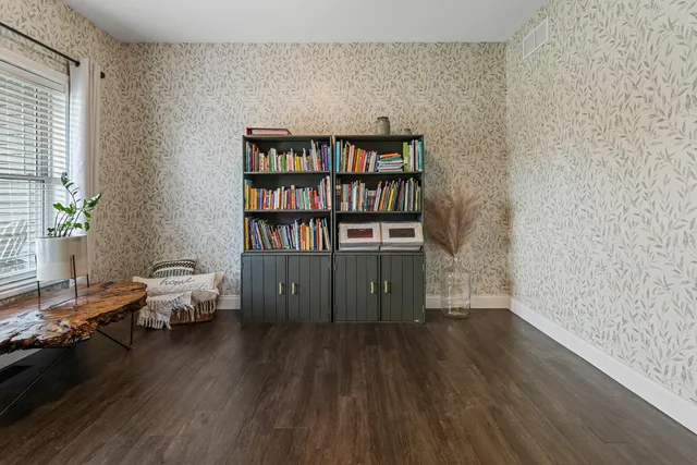 $429,900 | 806 Cole Lane, Mahomet, IL 61853