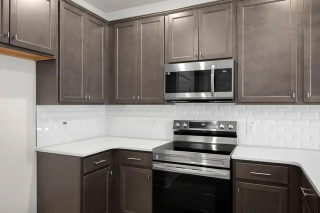 $299,000 | 310 Bremerton Drive, Goose Creek, SC 29445