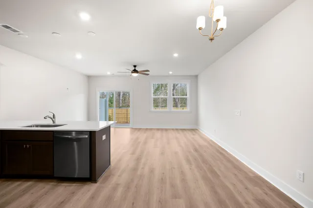 $299,000 | 310 Bremerton Drive, Goose Creek, SC 29445