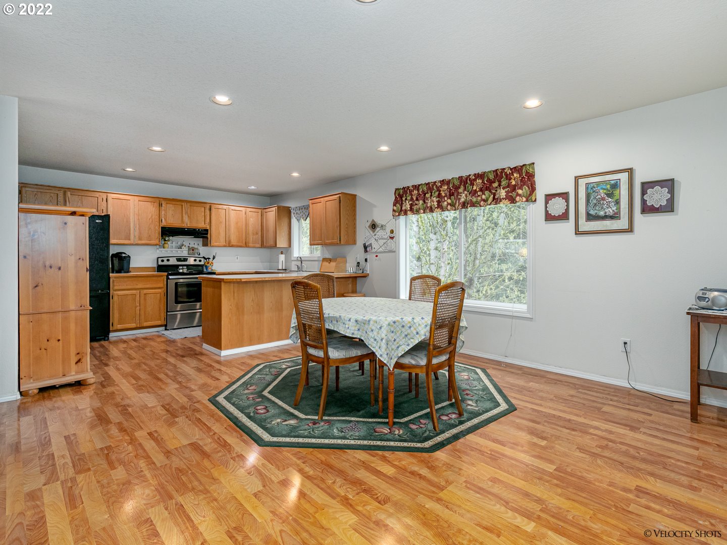 36500 Dubarko Road Sandy, OR 97055 - Photo 11 of 26 Gallery Image 11