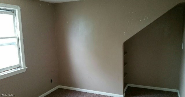 7422 Ridgefield Avenue Parma, OH 44129 - Photo 8 of 9