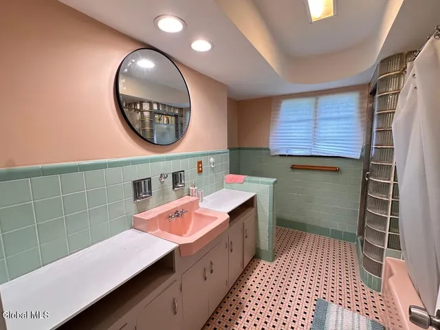 $28,200 | 75 Cardinal Avenue, Albany, NY 12208