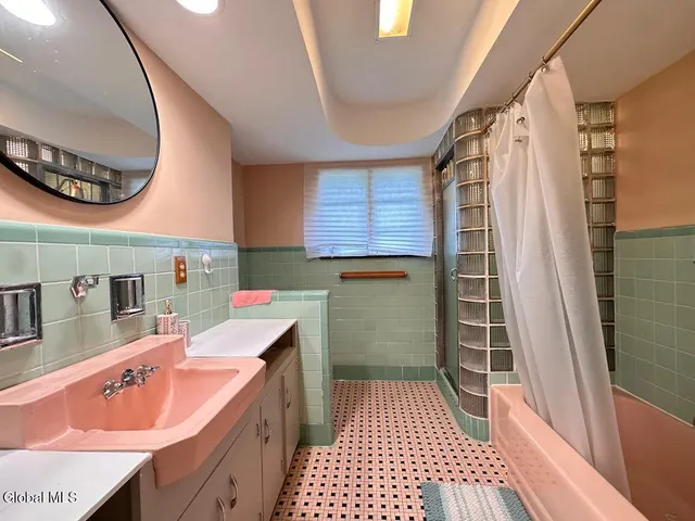 $28,200 | 75 Cardinal Avenue, Albany, NY 12208