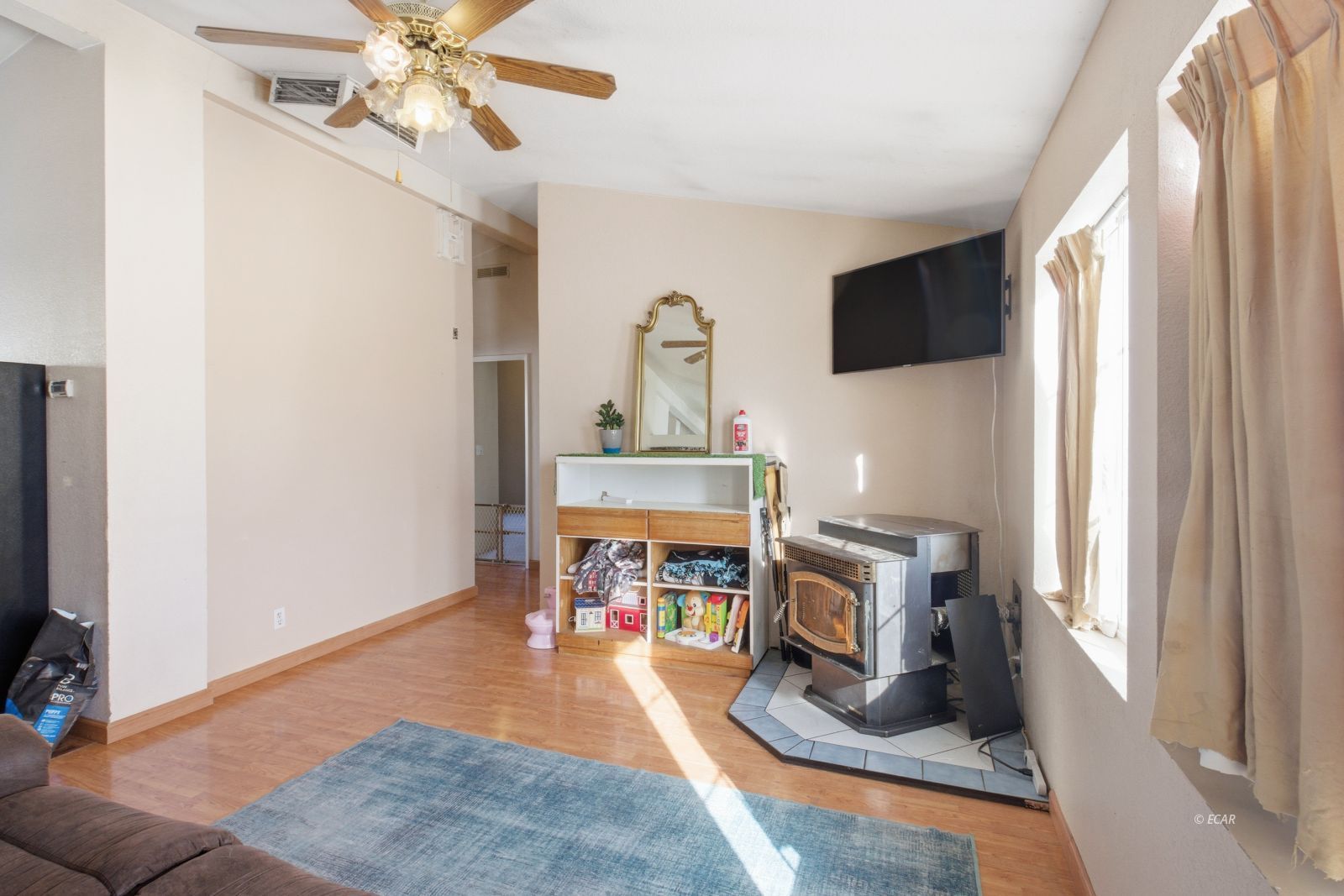 902 Spring Valley Parkway Spring Creek, NV 89815 - Photo 5 of 37 Gallery Image 5