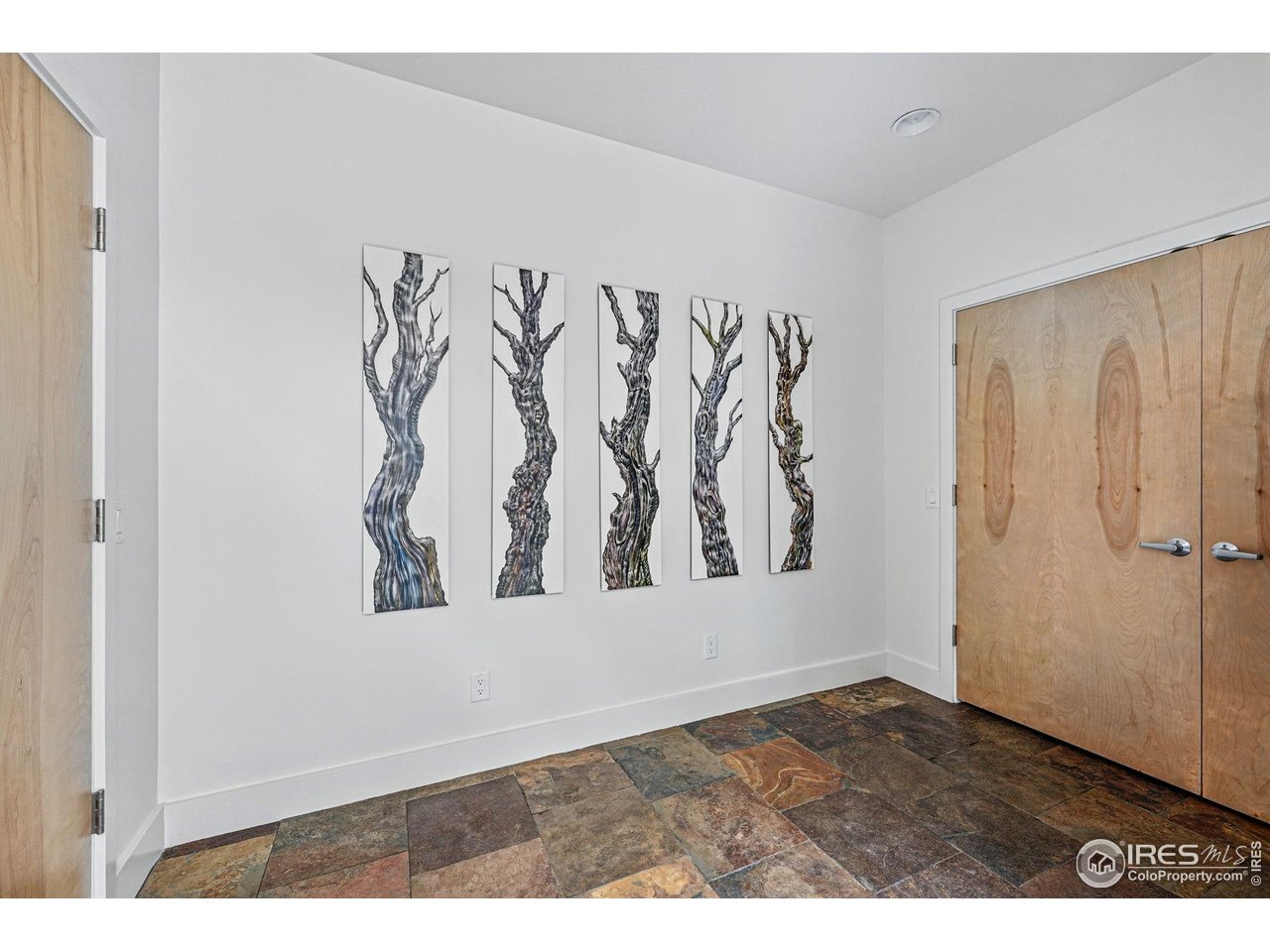 1127 Valley Lane Boulder, CO 80302 - Photo 35 of 48 a view of a room with window and hardwood floor