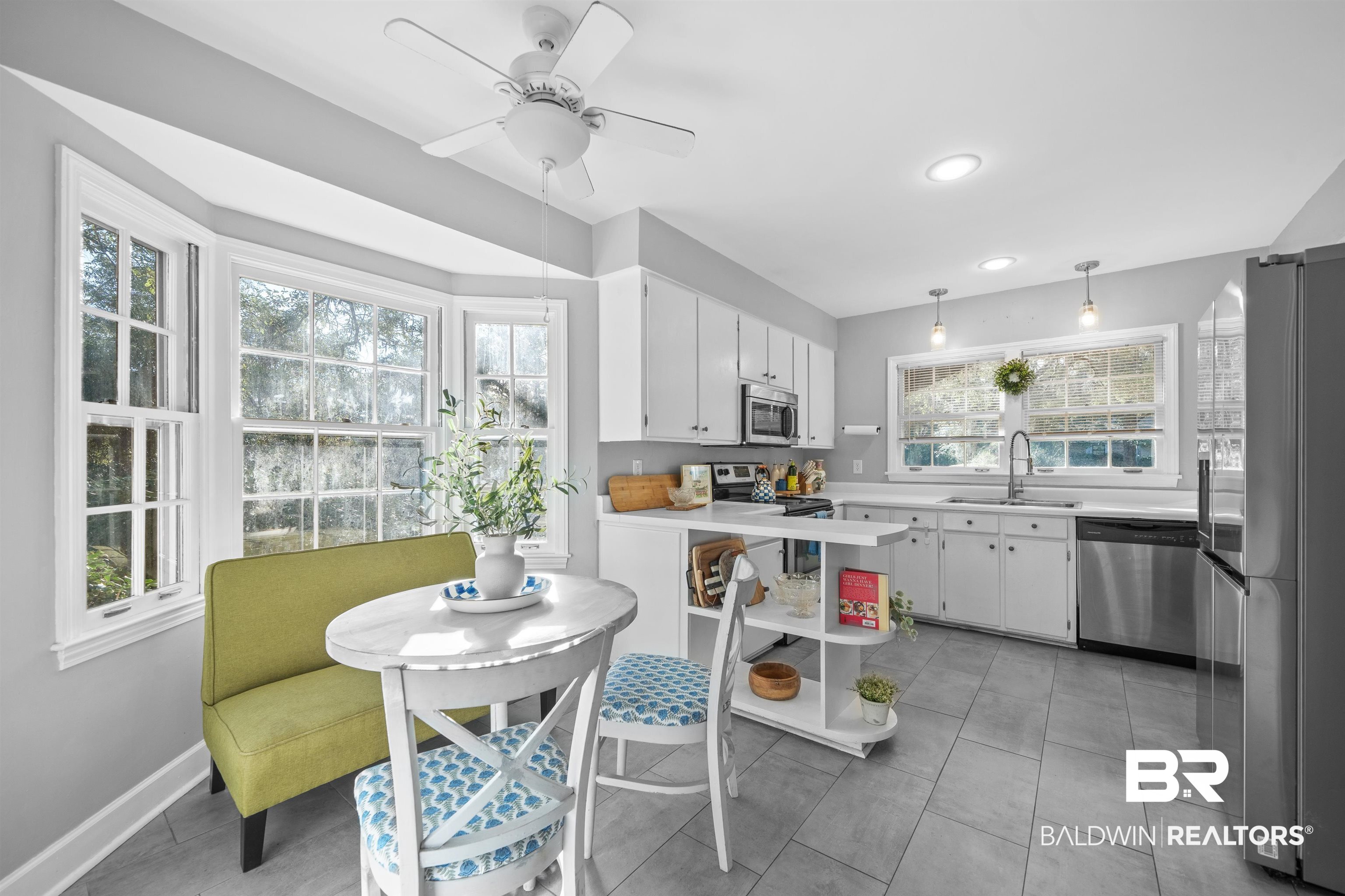 3874 Hilton Drive Mobile, AL 36693 - Photo 6 of 34