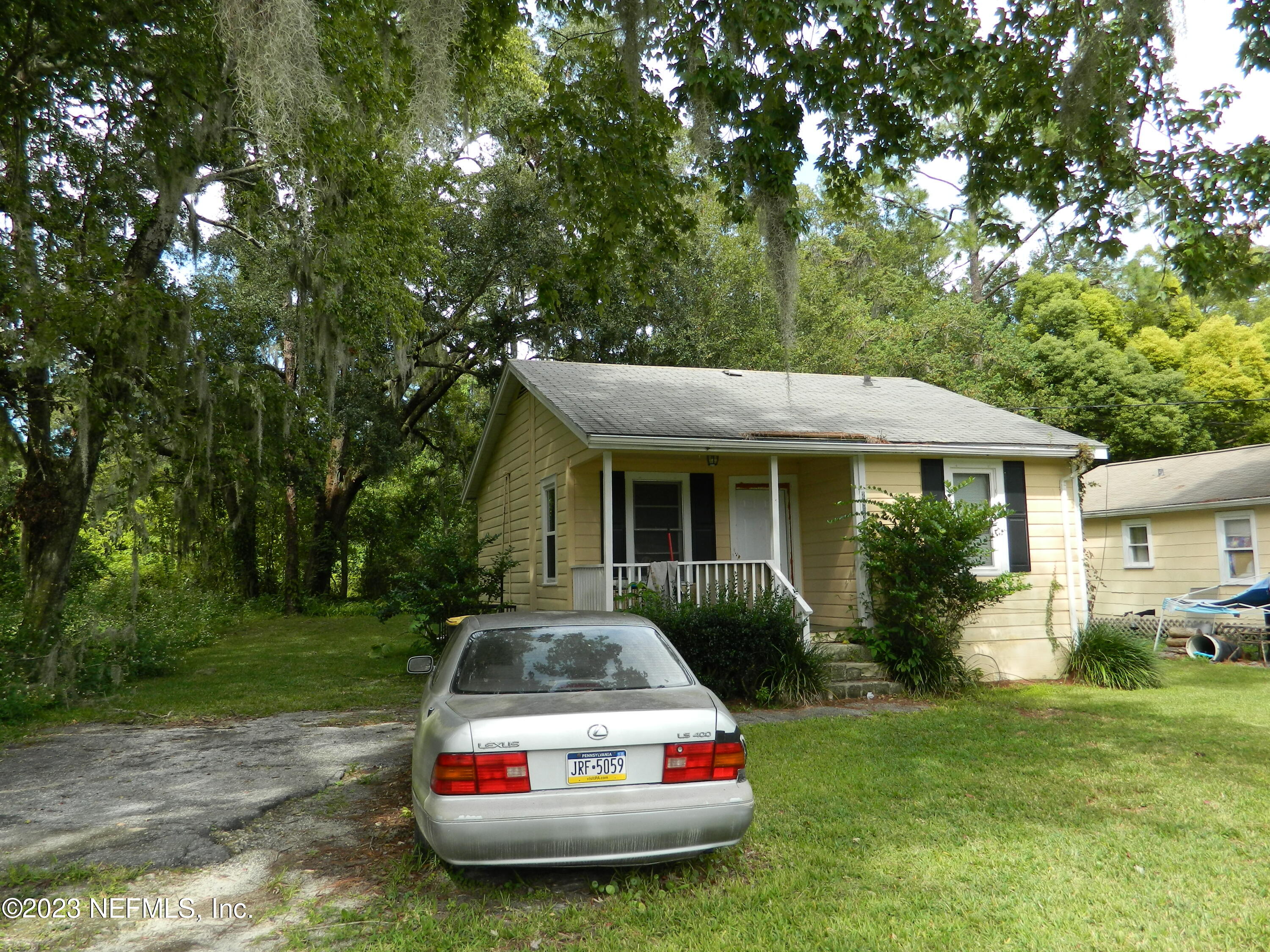 2463 Jernigan Road Jacksonville, FL 32207 - Photo 2 of 9 DSCN7145