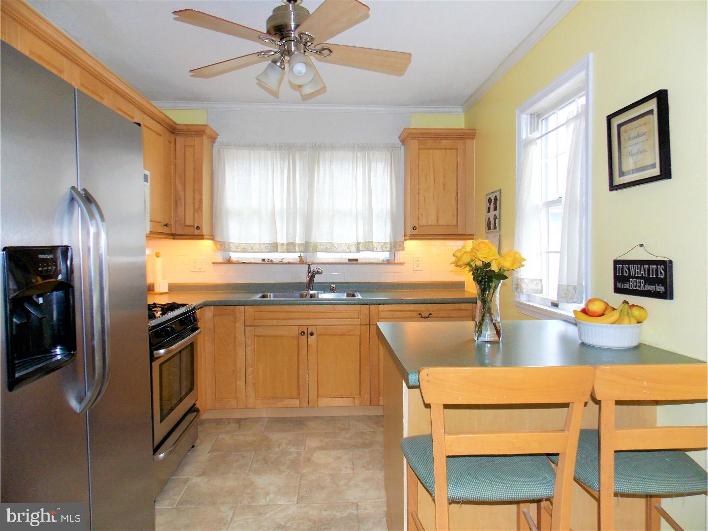 209 3rd Avenue Mount Ephraim, NJ 08059 - Photo 6 of 24