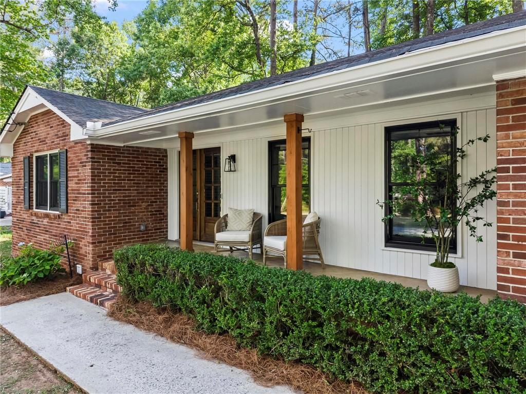1826 East Ramble Court Decatur, GA 30033 - Photo 2 of 37