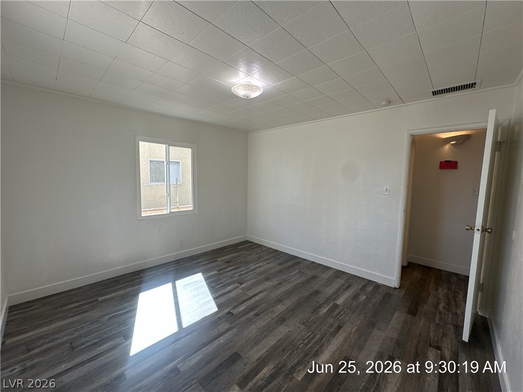 148 West Victory Road Henderson, NV 89015 - Photo 21 of 34