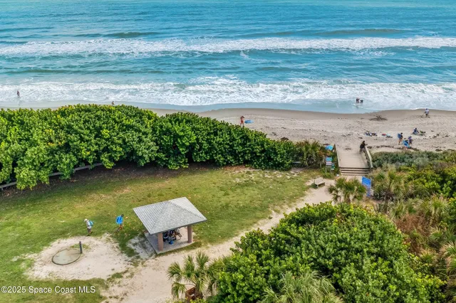 $625,000 | 521 Ronnie Drive, Indian Harbour Beach, FL 32937