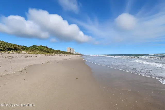 $625,000 | 521 Ronnie Drive, Indian Harbour Beach, FL 32937