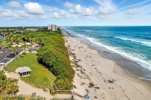 $625,000 | 521 Ronnie Drive, Indian Harbour Beach, FL 32937