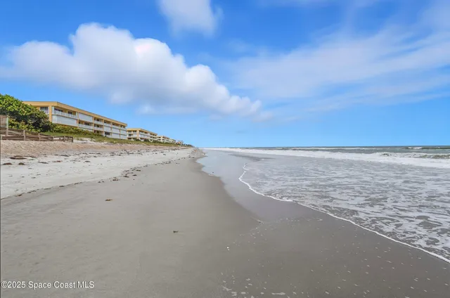 $625,000 | 521 Ronnie Drive, Indian Harbour Beach, FL 32937