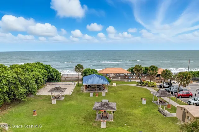 $625,000 | 521 Ronnie Drive, Indian Harbour Beach, FL 32937