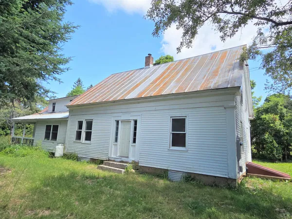 $197,500 | 76 Harveys Hollow Road, Danville, VT 05828