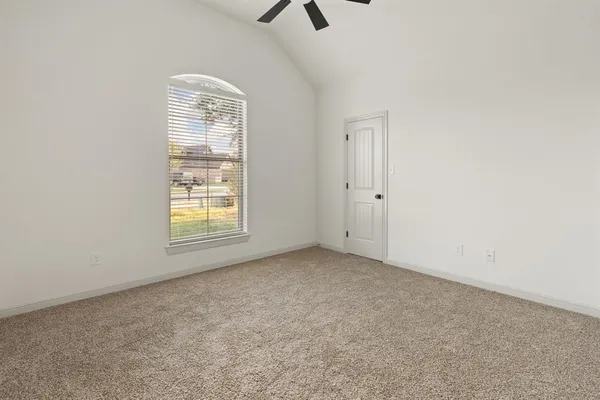 $349,900 | 1707 Lakeway Drive, Cleburne, TX 76033